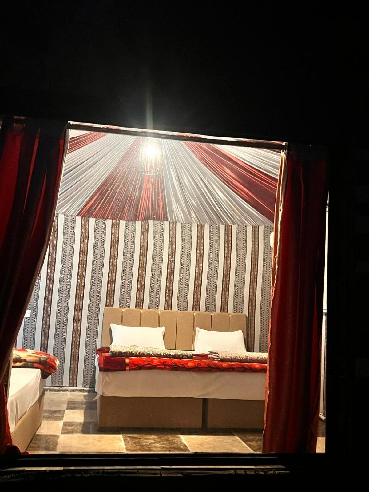 Scarlet Luxury Camp Ваді-Рам Екстер'єр фото